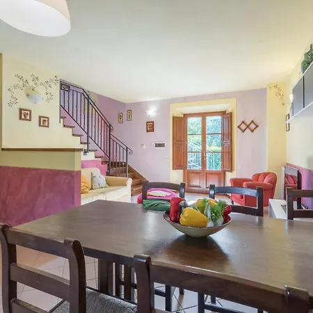 ファームステイ Vecchia Fornace La Piastra Agriturismo, With Pool, Abetone Pian degli Ontani