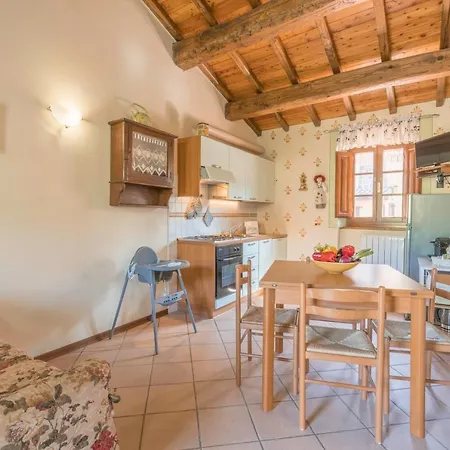 Vecchia Fornace La Piastra Agriturismo, With Pool, Abetone