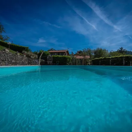 Farm stay Vecchia Fornace La Piastra Agriturismo, With Pool, Abetone Pian degli Ontani