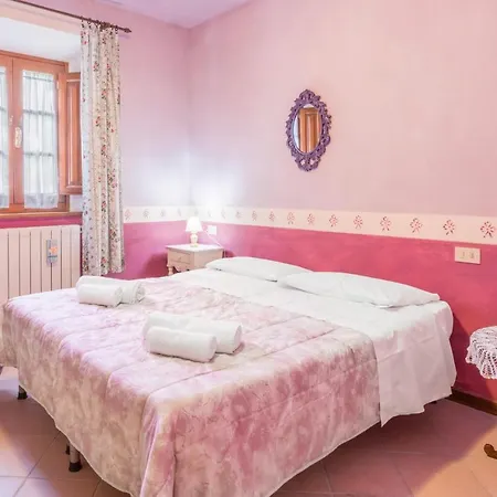 Farm stay Vecchia Fornace La Piastra Agriturismo, With Pool, Abetone *